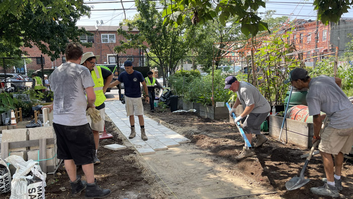 Project EverGreen GreenCare for Communities volunteers revitalizes Brooklyn’s Poppa and Momma Jones Historic Community Garden, a long-time sanctuary of green space and source of fresh fruits and vegetables for neighborhood residents. (Photo: Project EverGreen)